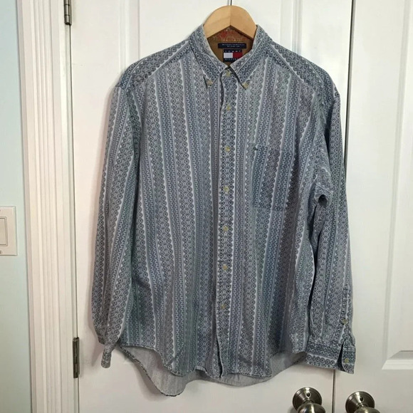 Vintage Tommy Hilfiger Blue Chambray Denim Allover Geometric Print Dad Shirt - Picture 2 of 8